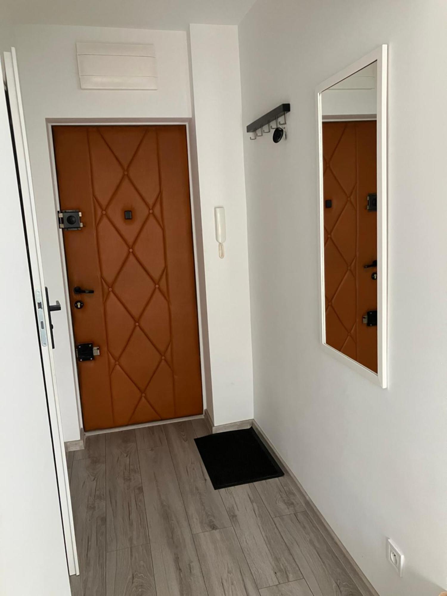 Ciolkowskiego Apartment
